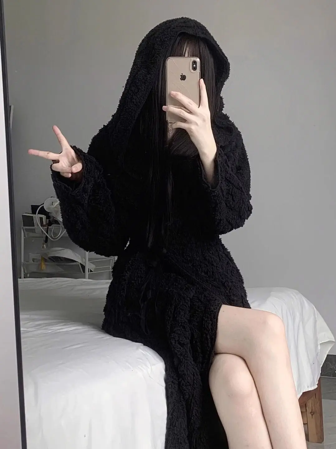 Coral Fleece Black Nightdress Women Winter Sweet Princess Sleepwear Bathrobe Thicken Flannel Pajamas Hooded Women Homewear Dress