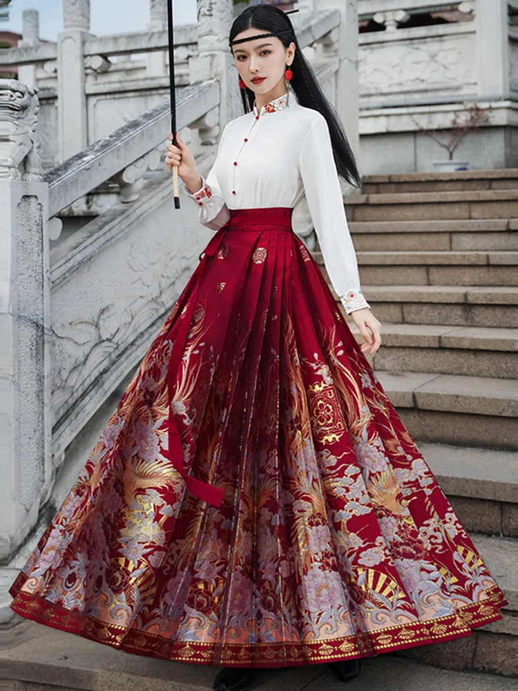 Saia feminina de cintura alta com cara de cavalo, terno nacional, bordado vermelho, trabalho pesado hanfu, novo estilo chinês, roupas femininas melhoradas, vermelho