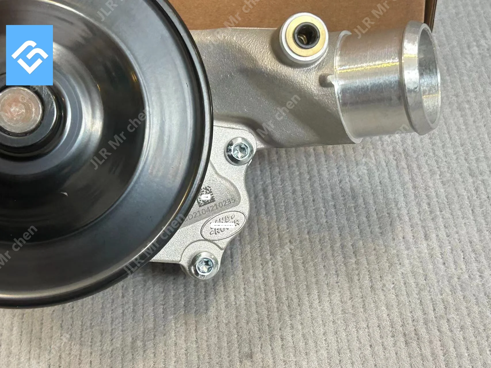 3.0L V6 5.0L V8 Engine Water Pump for Discovery LR4 Range Rover Sport Jaguar XF XJ XE XK XJR C2Z31587 LR033993 LR097165 original