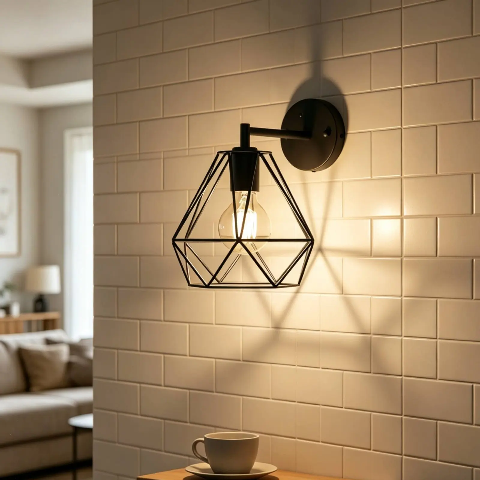 Rhombus Shape Lamp Shade Minimalist Metal Wire Lampshade Geometric Lamp Frame Hollow Design Utilitarian Lamp Guard for Cafe, Bar