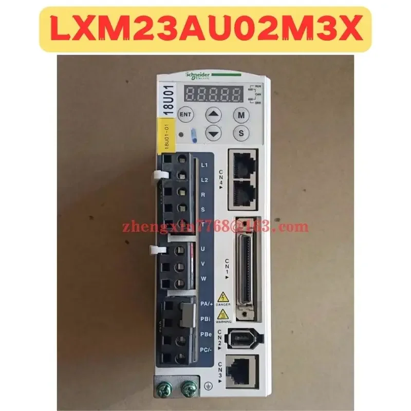 Servoazionamento LXM23AU02M3X testato OK
