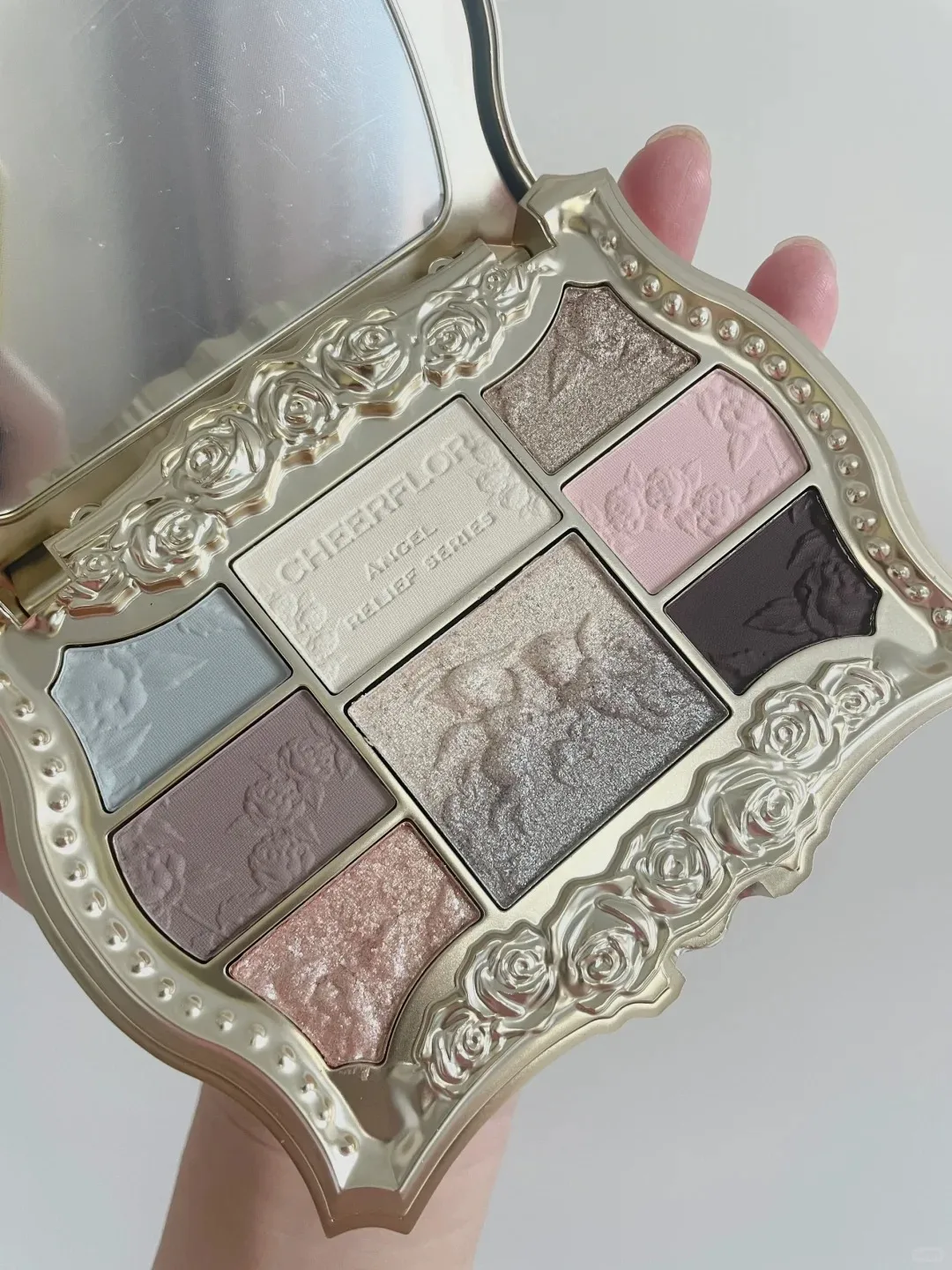 Cheerflor Little Angel Eyeshadow Palette 6 colori in rilievo opaco perla glitter ombretto retrò cosmetici per il trucco quotidiano