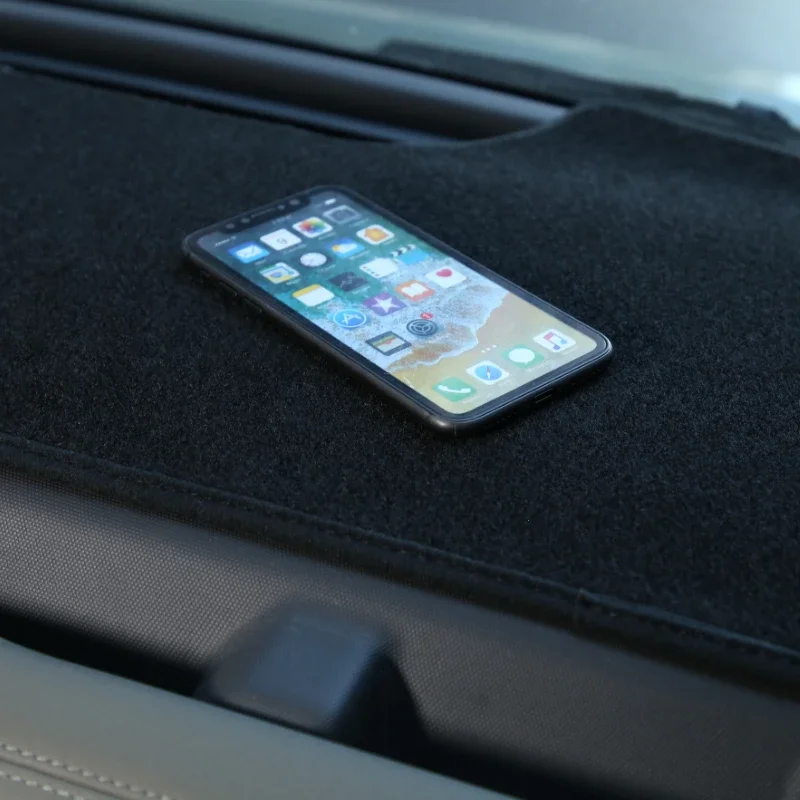 

Black Car Decoration Dashboard Light-proof Pad Center Console Sun Pad Car Accessories For Land Rover Defender 90 110 130 2020-25