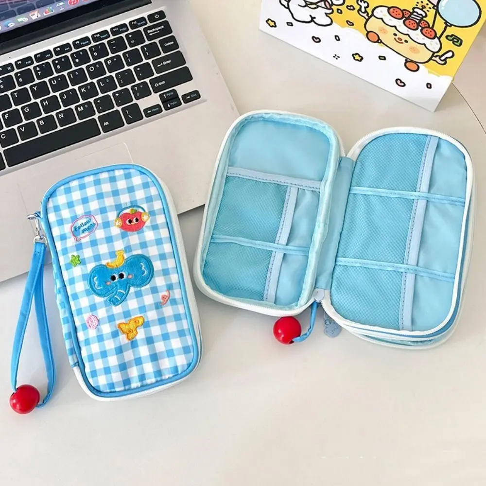 

Portable Polyester Fiber Cute Document Bag Large Capacity with Handle Passport Holder Waterproof Sundry Storage Bag Travel