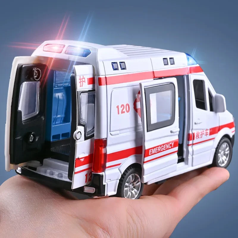 1:32 Simulated Ambulance Model Sound and Light Pull-back Finale Alloy Car Model Double-door Children\'s Alloy Car Toy Gift