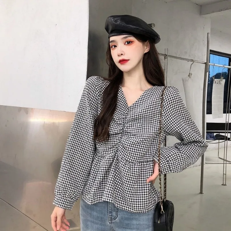 M-4XL Plaid Blouses Women V-neck Gentle Folds Korean Style Fashion Simple Cropped Elegant Mujer Clothes Spring All-match Vintage