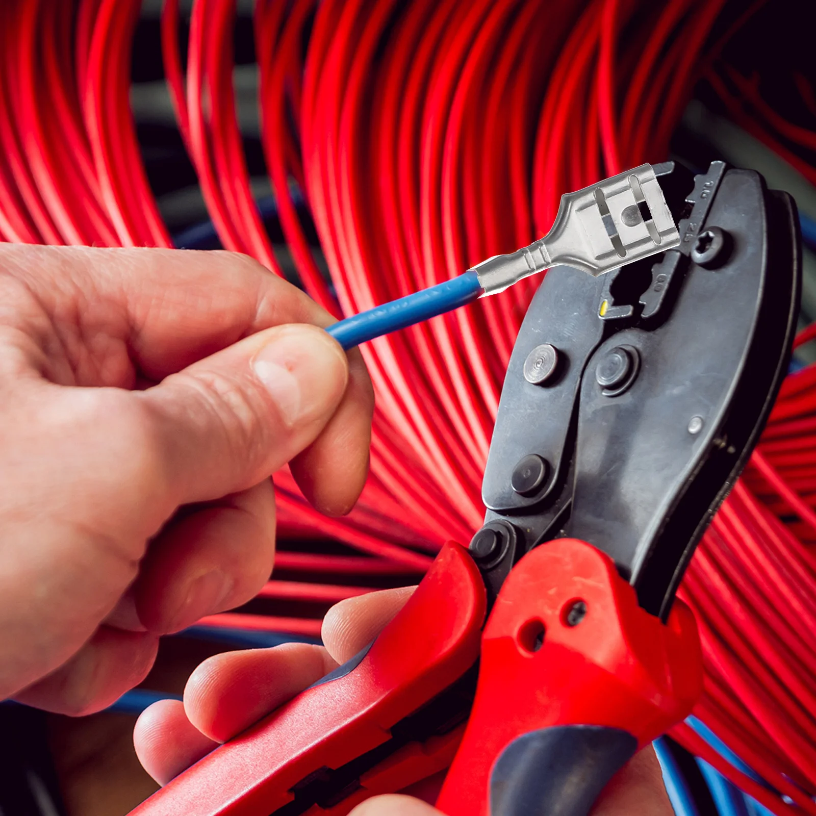 

270Pcs Durable Spade Terminal Quick Splice Crimp Connectors Protective Electrical Wire Terminals Spade Connectors