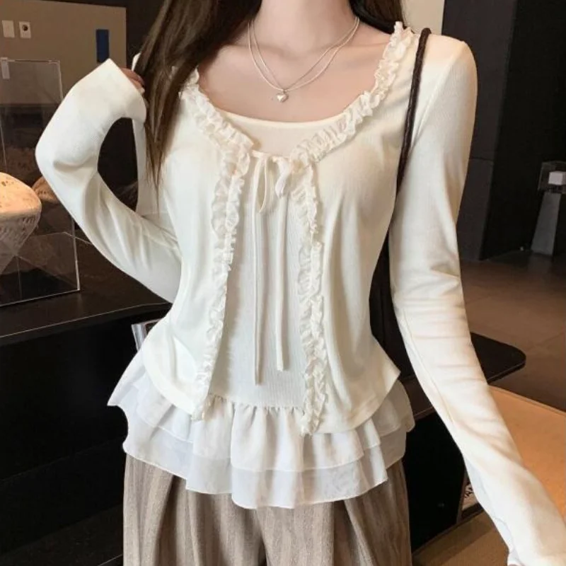 

Fashion Long Sleeve T Shirt Cotton Women Spring Summer 2026 Fake Two Piece Hem Splicing Design Ruffle Lace Base Shirt Top
