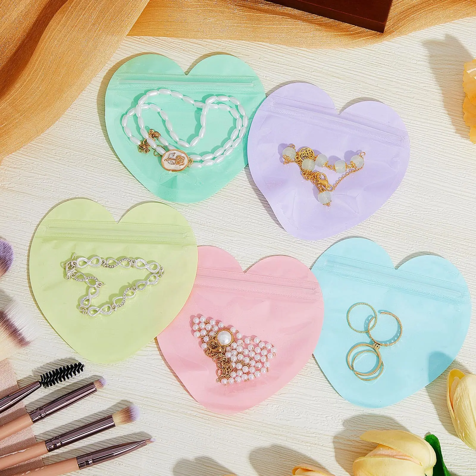 Heart-Shaped Ziplock Bag Colorful Pvc Jewelry Bag Cute Earring Ring Storage Popuch Jewelry Packaging Bags Transparent Resealable