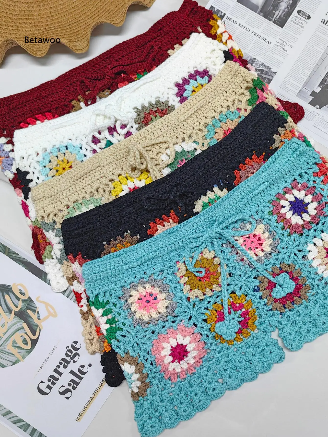 Beach Shorts For European And American Women Hand Crochet Block Splicing Granny Square Hip Hugging Hot Pants Random Color Select