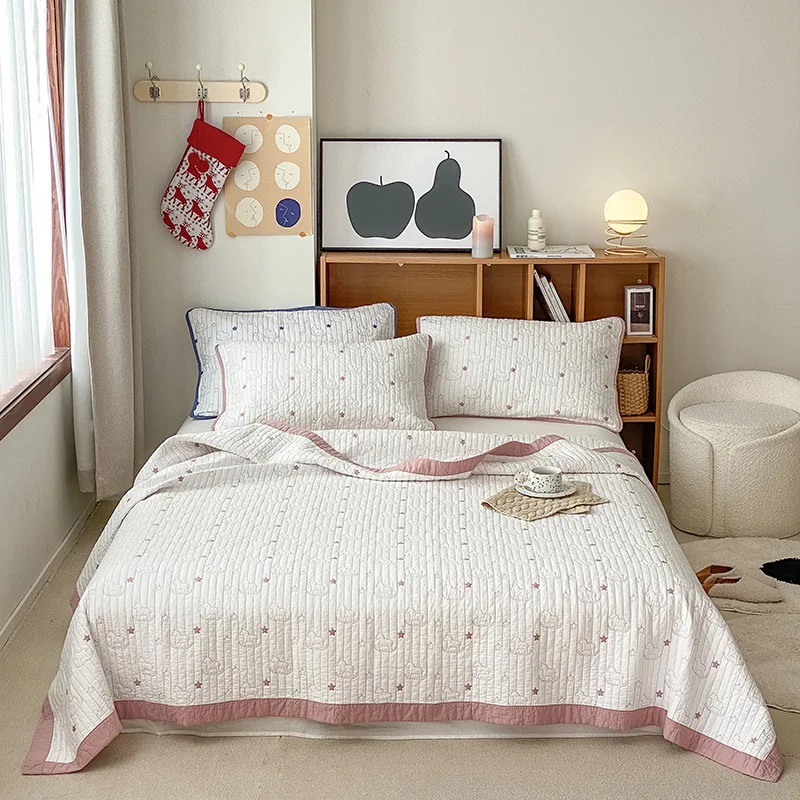 Korean 100% Cotton Quilted Coverlet Set 3PCS, Cartoon Embroidery Lightweight Thin Quilt, Soft Breathable Bedspread for All Seaon