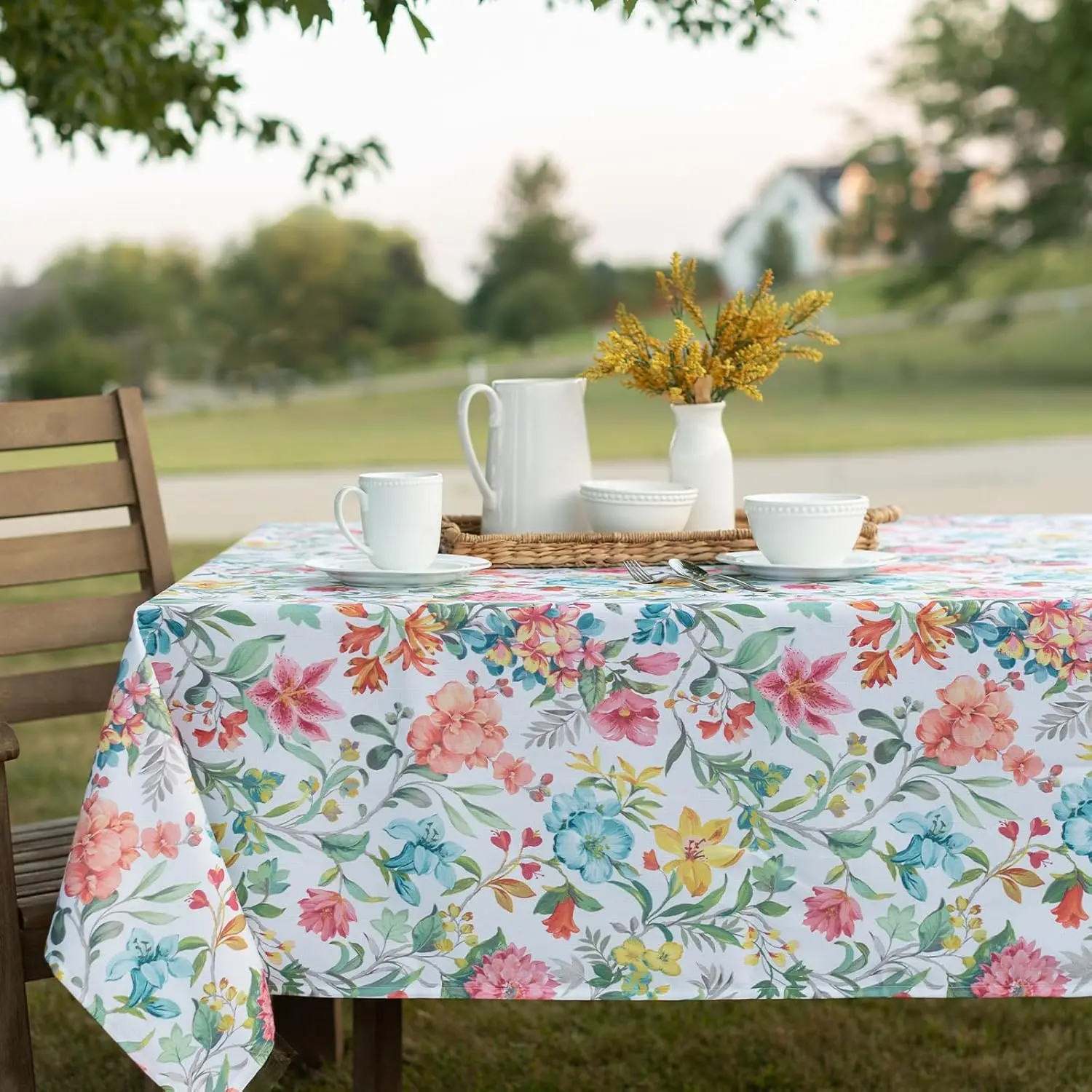 

Spillproof Spring/Summer Durable Heavyweight Fabric Indoor Outdoor Tablecloth, Washable Table Cloth for Rectangle Tables