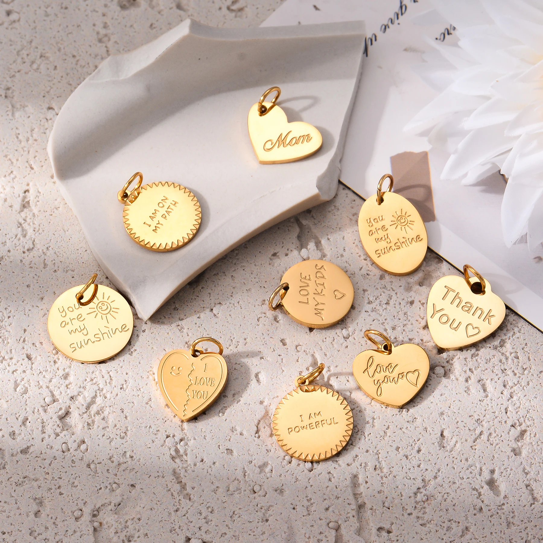 4 Stück/Set Edelstahl Goldfarben Schmuckzubehör Love Mom Herz DIY Ohrring-Anhänger Schlüssel-Halsketten-Anhänger – Detail 6
