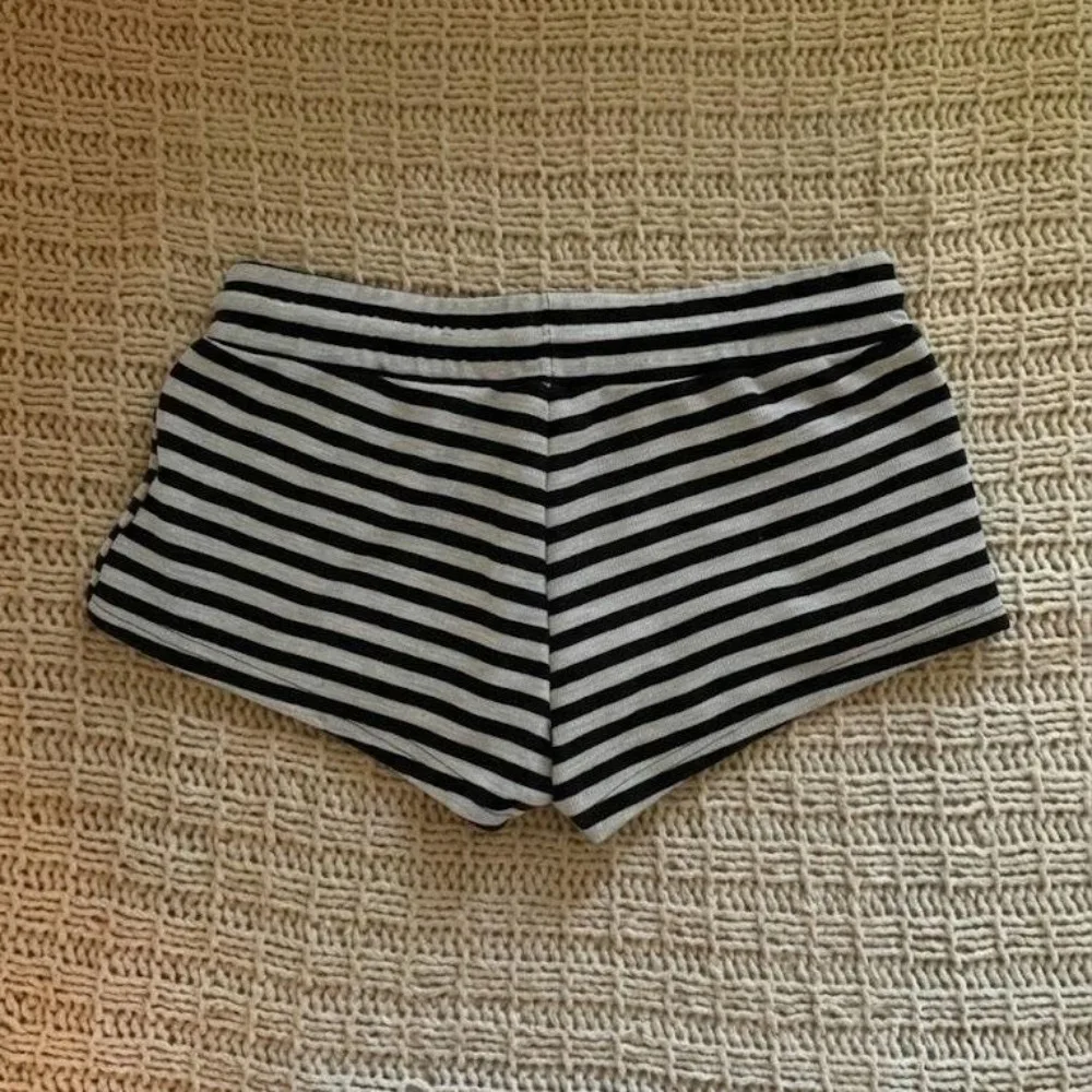 2026 Summer  Gothic Striped Mini Shorts Skull Letter Print Elastic Drawstring Waist Slim Fit Subculture Women Casual Shorts