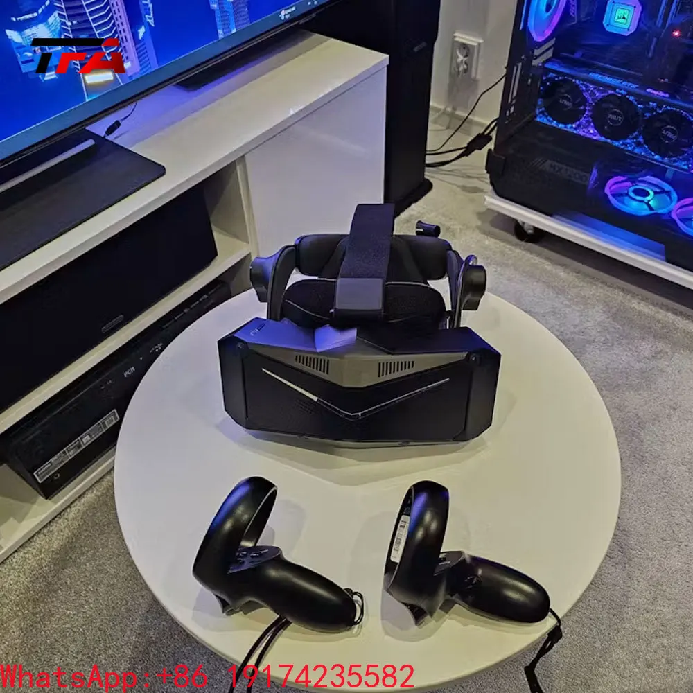 Lightweight Virtual Reality Headset Pimax Concave Optic Eye Tracking Function VR Headset For Virtual Racing Simulation