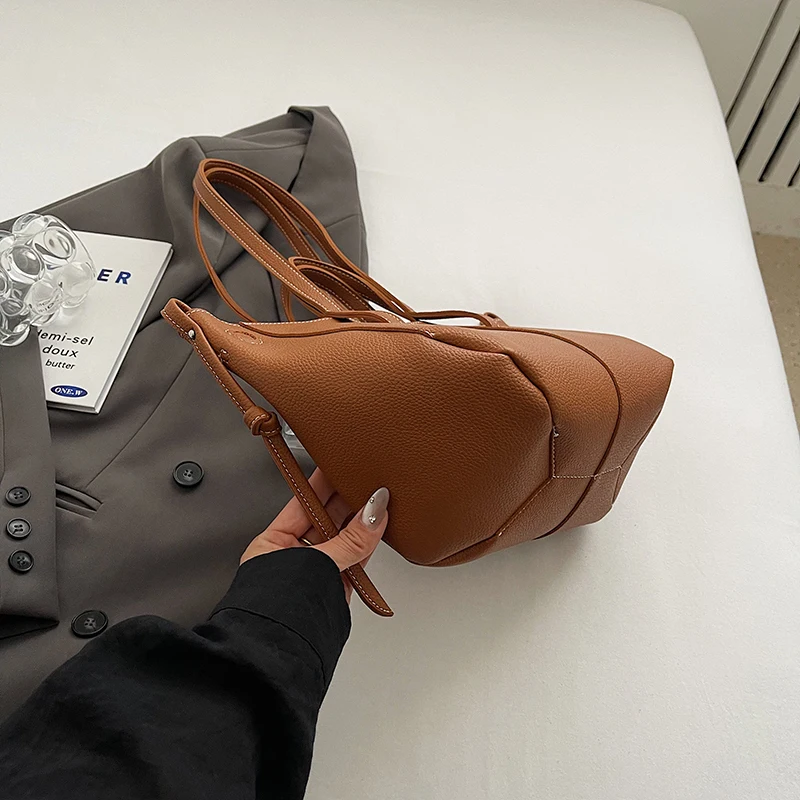 MOODS Branded Underarm Shoulder Bags For Women 2024 Latest Luxury Designer Handbags Soft PU Leather Large Capacity Shopping Tote