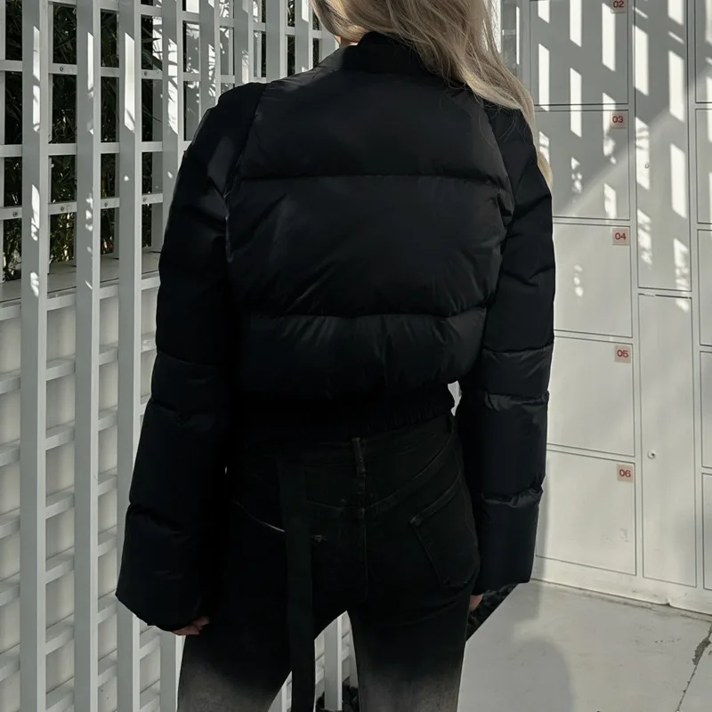 HKSH شتاء جديد إمرأة قصير أسفل معطف غير المتماثلة المرقعة كم طويل الخامس الرقبة سستة أنيقة الراقية الدافئة سترة منفوخة HK16362