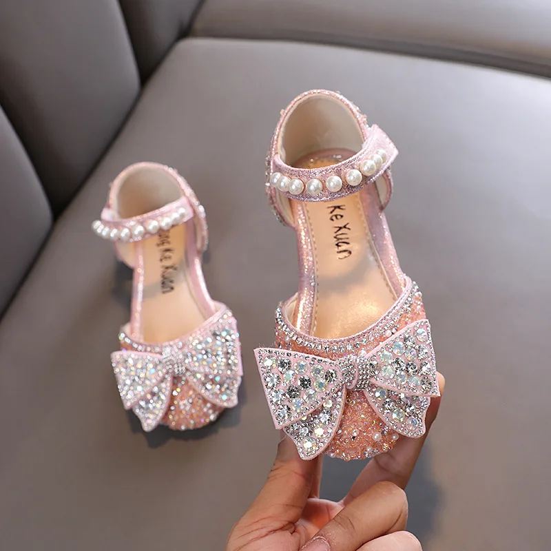 

AINYFU Summer Girls Rhinestone Sandals Children Bowknot Pearl Sandals Fashion Kids Glitter Princess Shoes J32