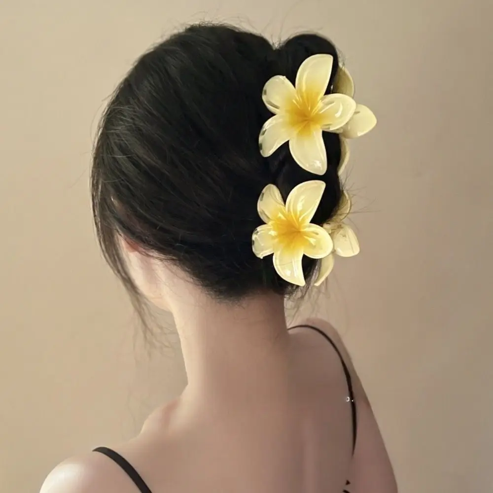 Plastic Plumeria Flower Shape Hairpins Bohemian Styling Hair Claw Cute Colorful Hair Clip Multicolor Shark Clip Headwear