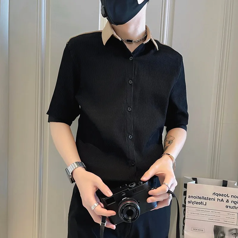 

Летняя мужская рубашка из ледяного шелка, модная, молодежная, приталенная, на пуговицах, не требует глажки