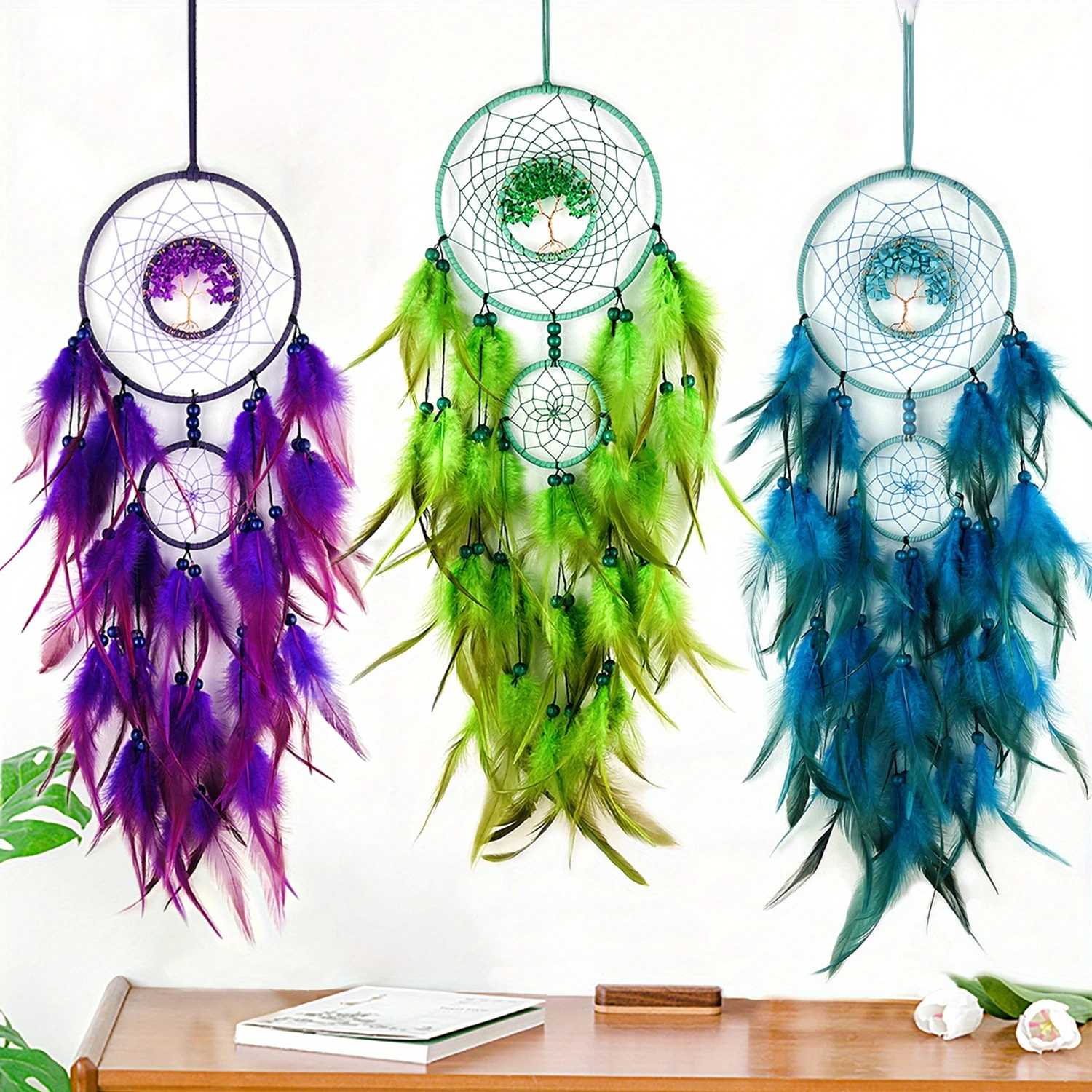 1pc Wolf Dreamcatcher - Exquisitely Handwoven Tree of Life Design, Serenity-Infusing Feathers with Charming Bell - Perfect Roman