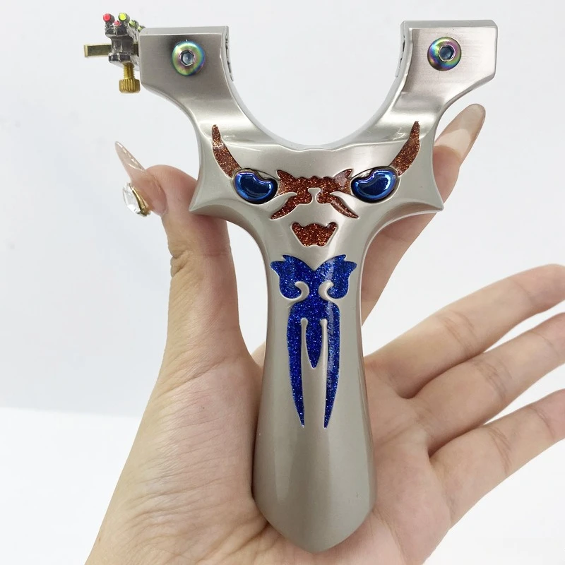 

High-quality Alloy White Slingshot A Trendy Powerful and High-precision Outdoor Sports Hunting Equipment