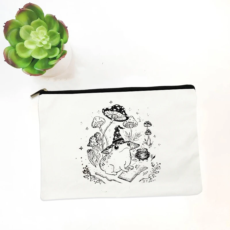 Bolsa de maquillaje con ilustración de murciélago de libro mágico lindo, bocetos con trazos simples, bolsa de lápiz labial de viaje, estuches de cosméticos, organizador de viaje