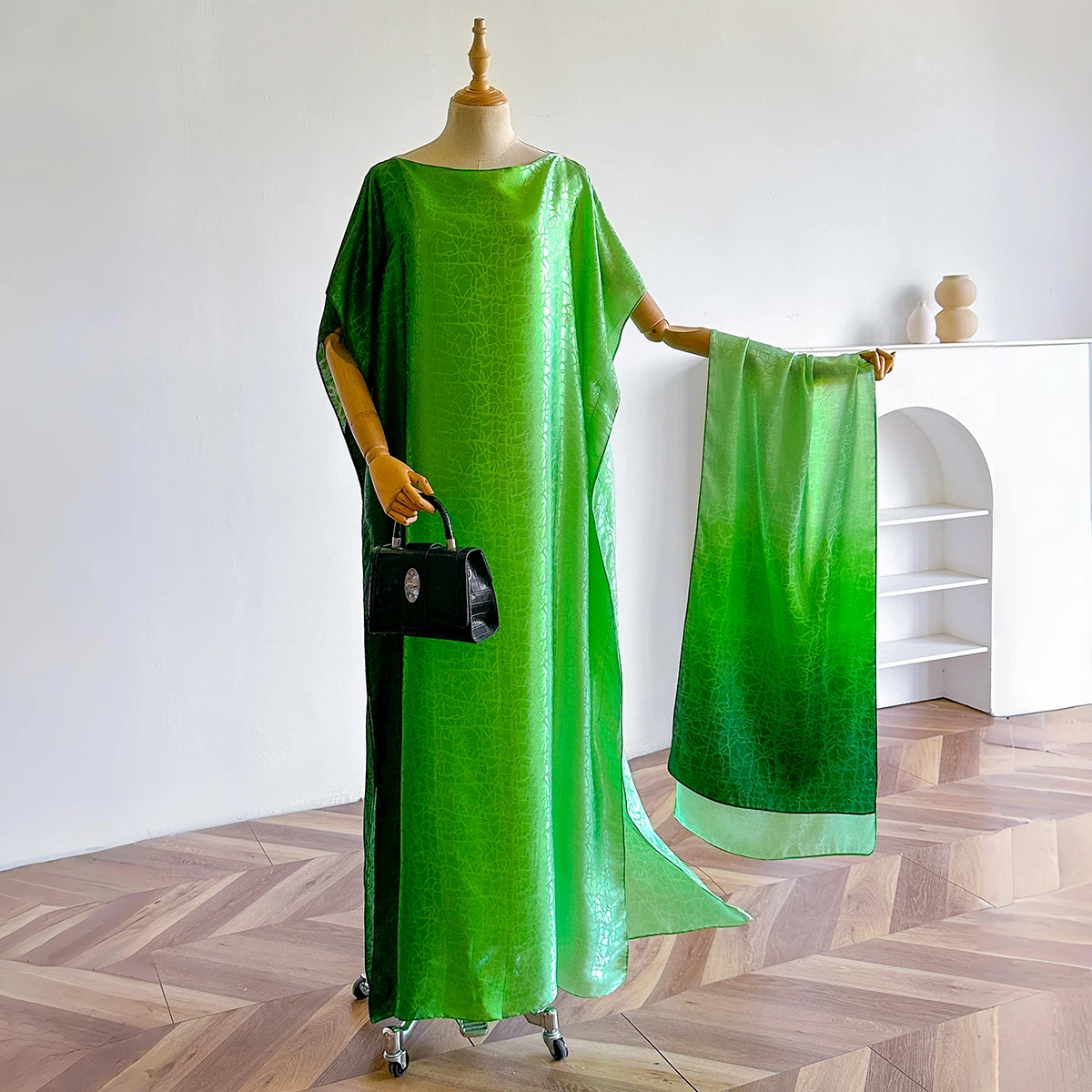 

2025 Summer New Fashion African Dresse Women Elegant Printed Silky Muslim Lady Long Hijab Kaftan Dress Oversize Kuwait Abaya