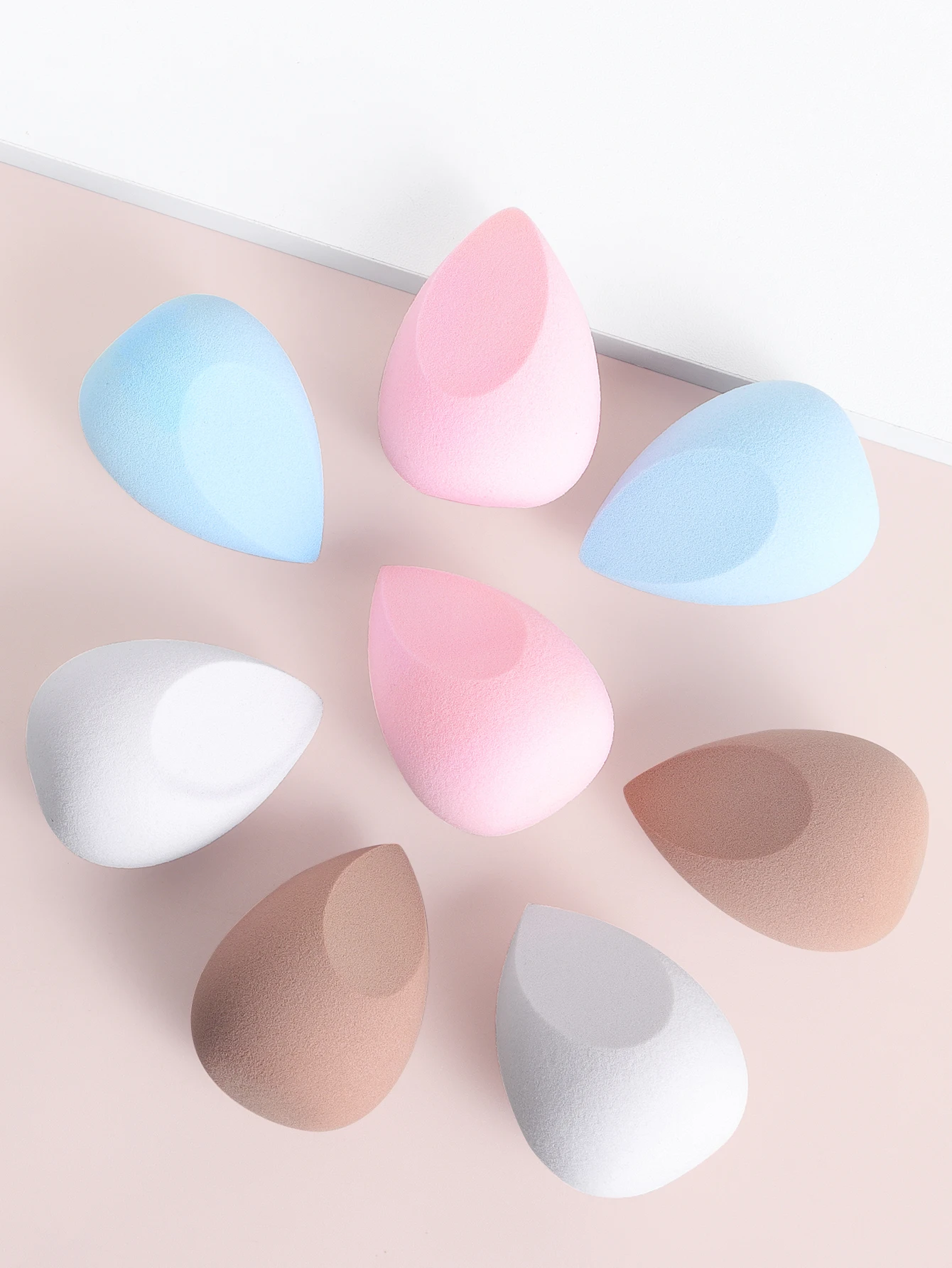 新しいリキッドファンデーションコットンはとても柔らかく、メイクアップエッグパウダーパフセット、水滴スポンジ、エアクッションパフツールに最適です。