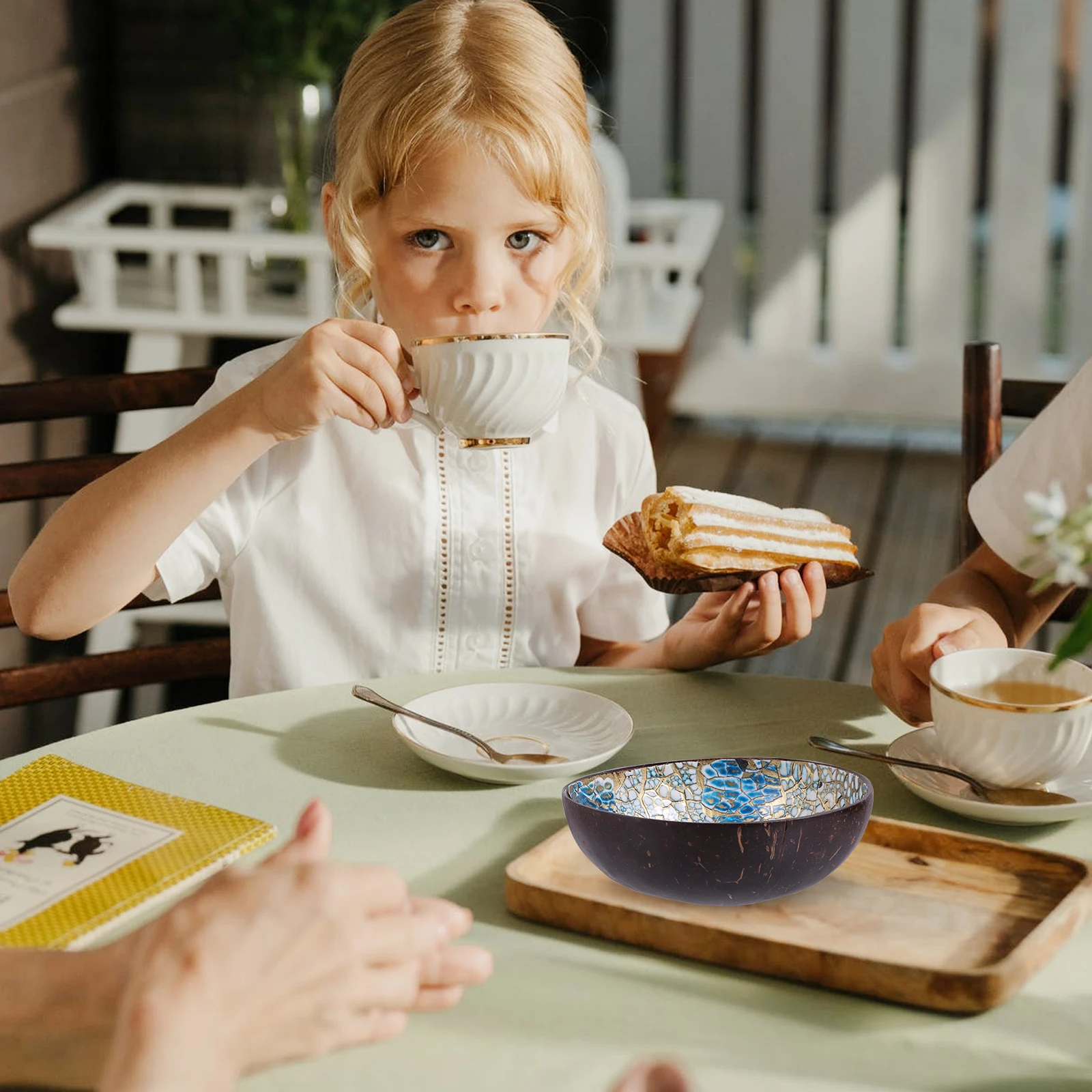 

2 Pcs Coconut Shell Bowl Home Decoration Keys Rustic Large Shells Porch