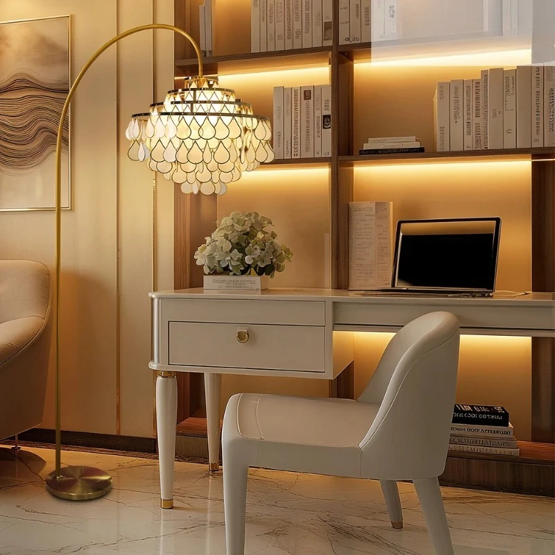French Luxury Gold Wrought Iron Floor Lamps Teardrop Shape Shell Lampshade Living Room Restaurant Kitchen Bedroom Standing Light