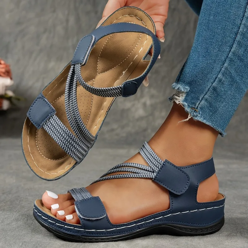 

2026 New Women's Summer Simple Solid Color Wedge Sandals Casual Open Toe Retro Thick Sole Outdoor Comfortable Vacation Sandals