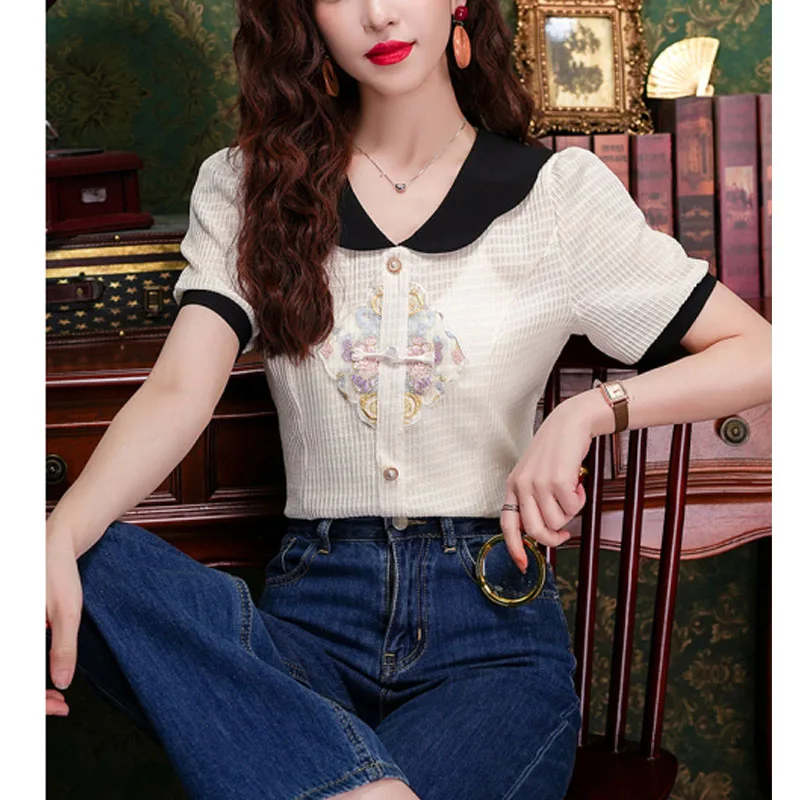 2024 New Women\'s Summer Chinese Style Contrasting Doll Collar Button Versatile Fashion Commuter Short Sleeve Embroidery Shirt