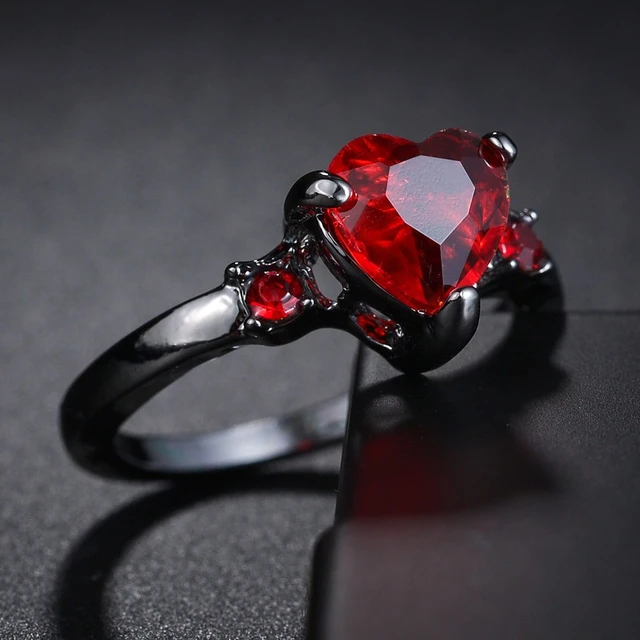 Goth Punk Rings For Women Black Color Heart Blue Red Crystal Rings Grunge Gothic Accessories Vintage Fashion Wedding Jewelry