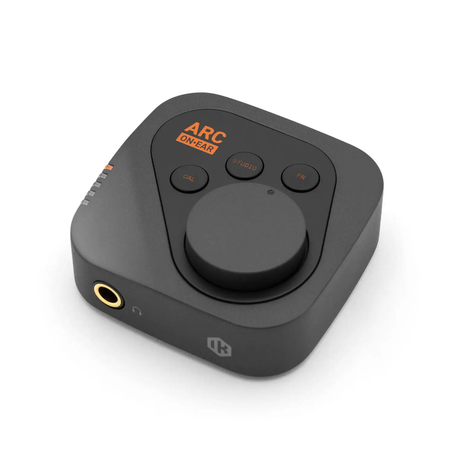 IK Multimedia ARC ON · EAR Independent Headphone DAC Amplifier Headphone Calibration Interface