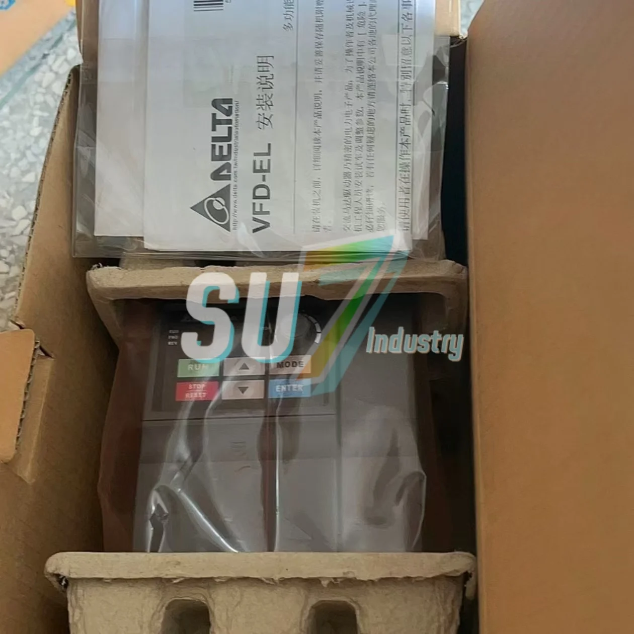 VFD037EL43A 周波数コンバータ 新品オリジナル