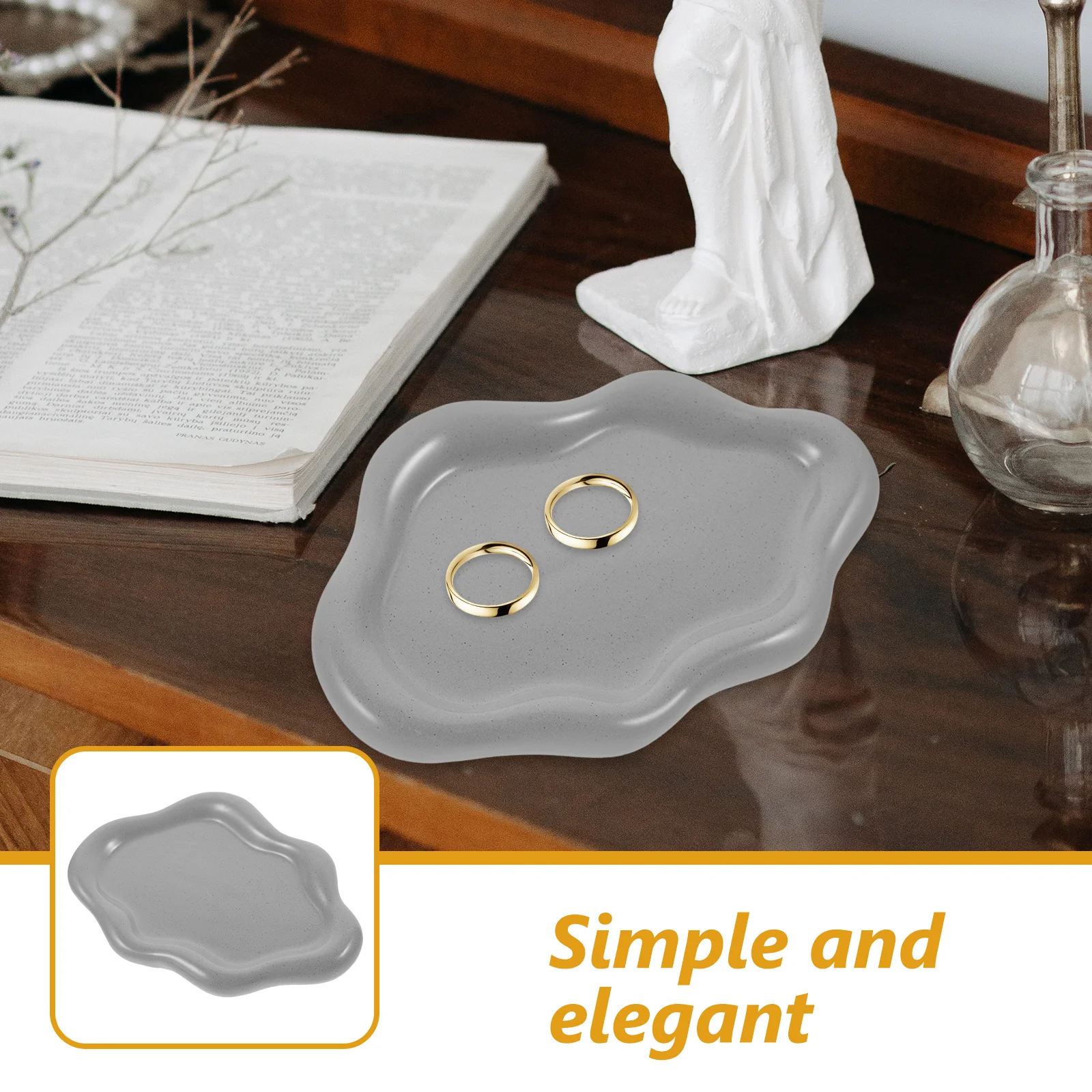 

Cloud Shape Ceramic Jewelry Tray Decorative Simple Shape Jewelry Plate Multifunctional Storage Tray for Rings Earrings Sundries
