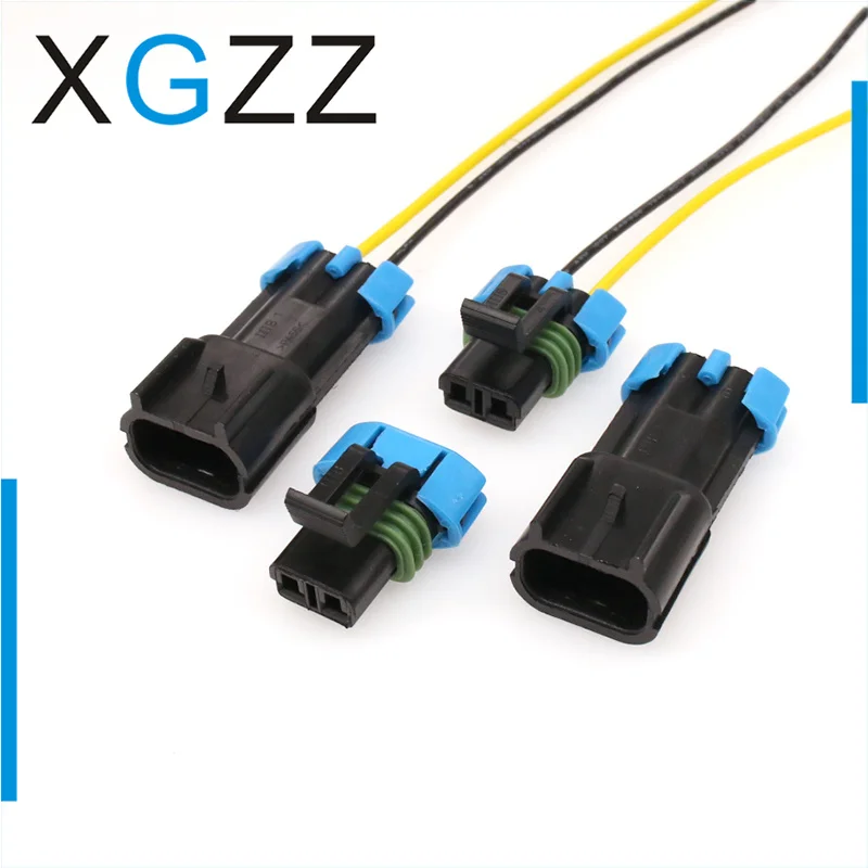 15300027/15300002 Suitable for oil temperature control switch plug Wuling Hongguang car fan plug