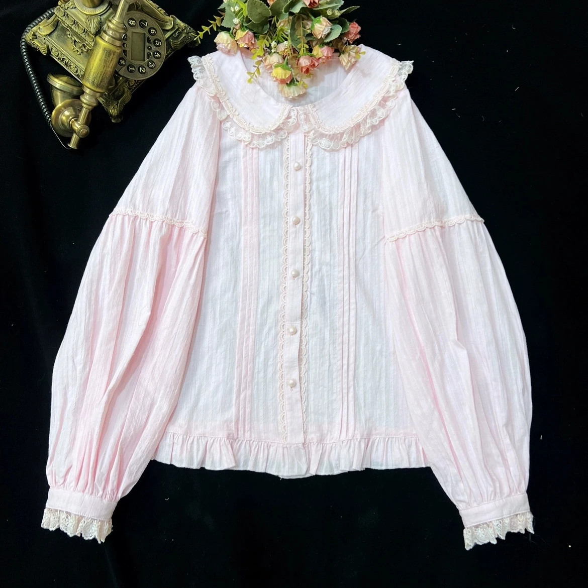 

Peter Pan Collar Long Sleeve Sweet Lolita Blouses Women Cute Lace Bow Shirts Kawai Girl Cotton Cosplay Casual Lolita Clothes 90s