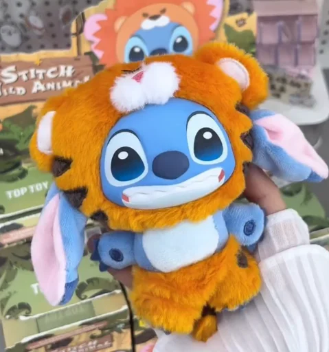 جديد حقيقي Toptoy غرزة صندوق أعمى الحيوانات البرية حقيبة قلادة العصرية اللعب الطرفية اليدوية دمية هدايا للأصدقاء