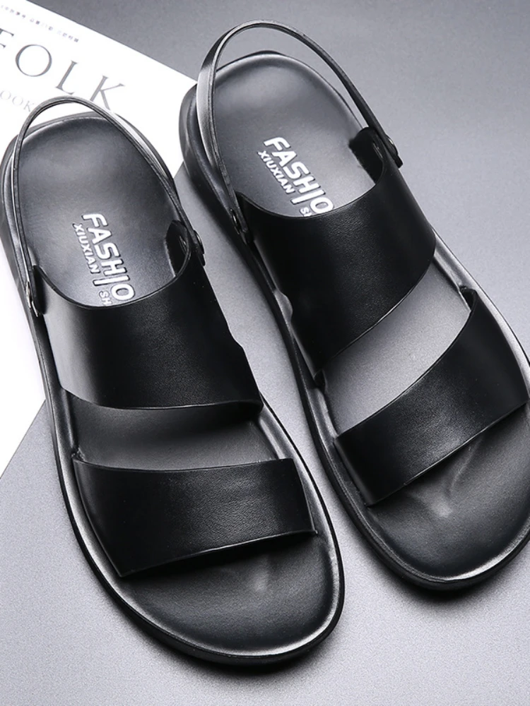 Sandals Men Leather Luxury Brand New Fashion Summer Men Shoes Vintage Flats Casual Non-slip Beach Sandals Men