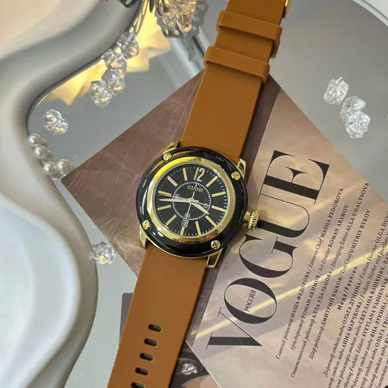 New European-Style Fashionable Large Dial Women'S Watch With Silicone Strap, Quartz Movement, Student Watch, Women'S Accessory.