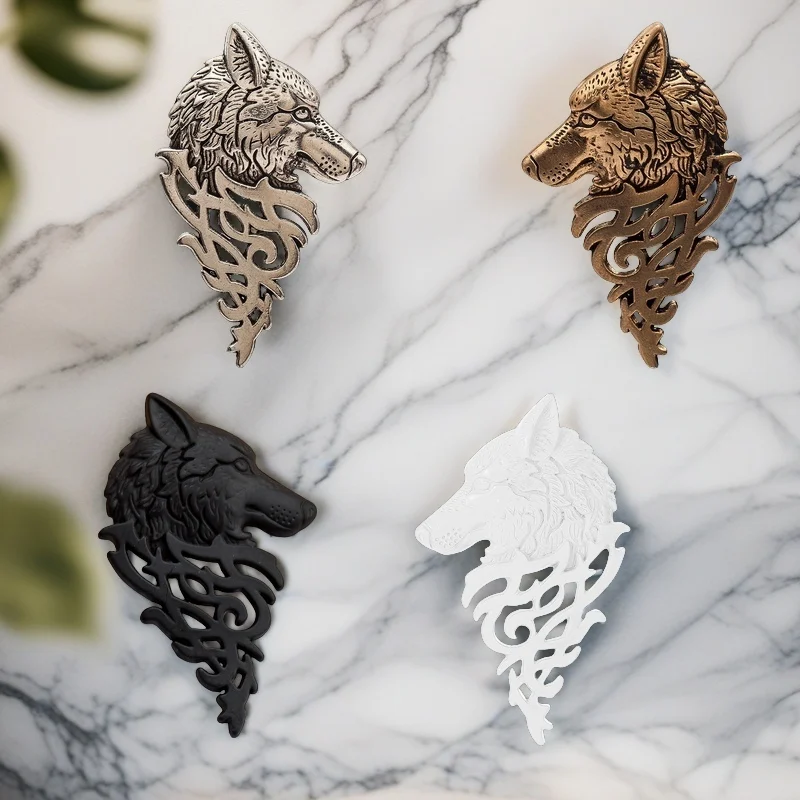 Vintage High-quality Wolf Head Brooch Jewelry Upscale Wolfhead Brooches For Suit Collar Aesthetic Accessories Casual Broche