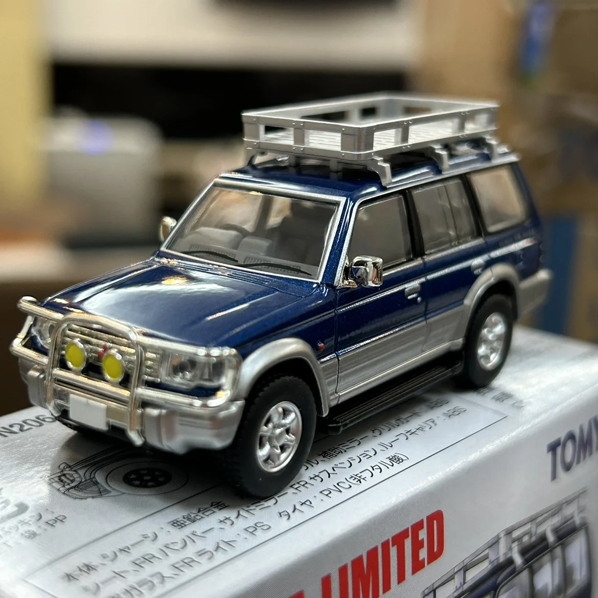 Tomytec Tomica TLV N206A N189A/B Car Snap 01A/B PAJERO Out of Print Limited Edition Simulation Alloy Static Car Model Toy Gift