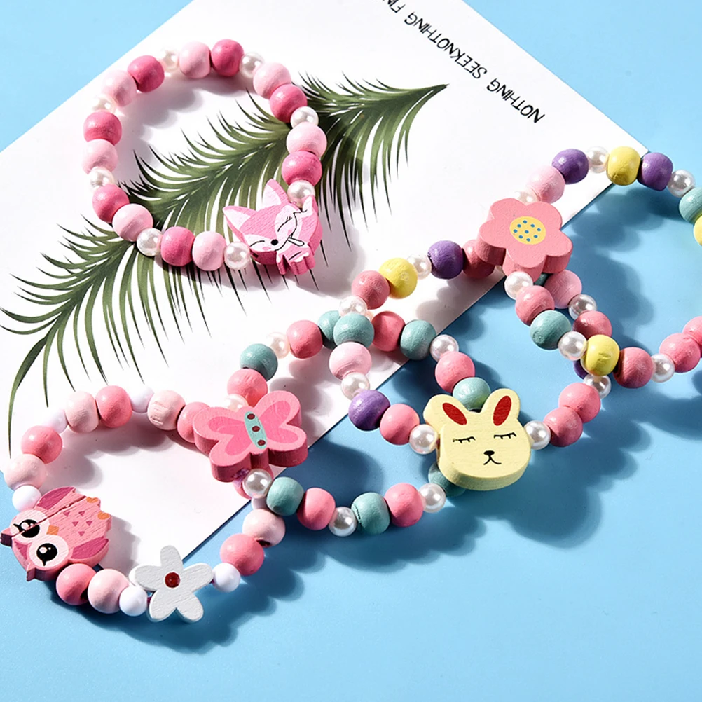 

Creative Kids Wooden Animal Shape Bracelet Necklace Set Premium Tassel Design Unique Gift For Birthday Festival Party Favor