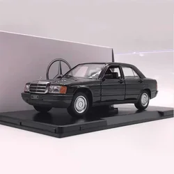 Diecast 1:24 Scale LEO Benz 190E Alloy Vehine Model Finished Simulation Collection Decoration Gift Toys Display