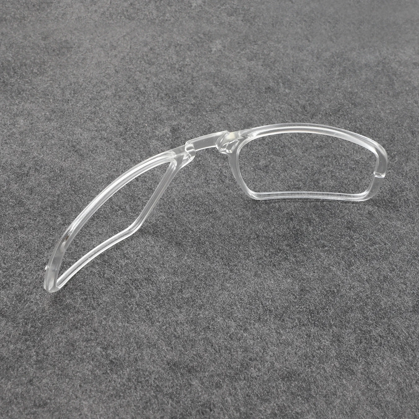 

1 Piece Clear Insert Clip-On Lens Carrier for Oakley Radar Path OO9051 / Edge OO9184 / Range OO9056 / Pitch OO9052 / Pace OO9333