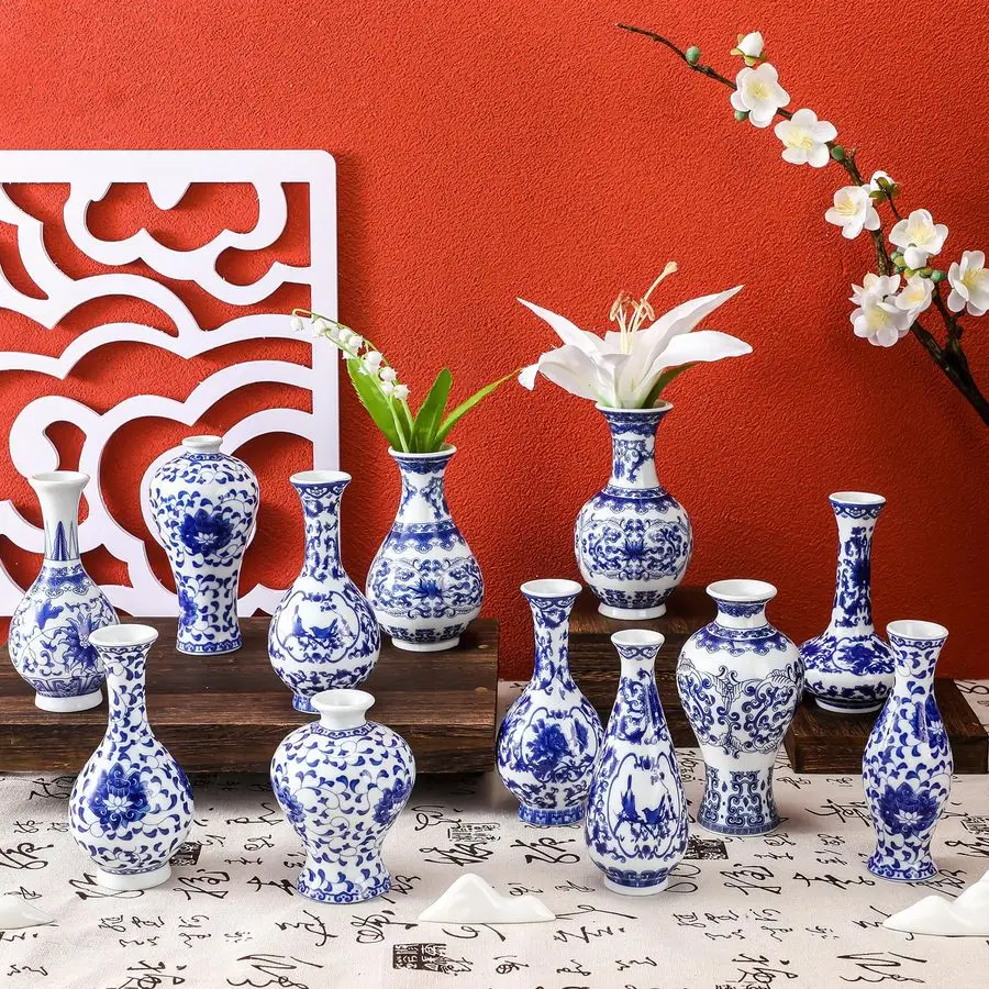 

12 Pcs Small Blue and White Vase Mini Porcelain Chinoiserie Bud Vase Vintage Ceramic Oriental Handmade Chinese Flower Jardiniere
