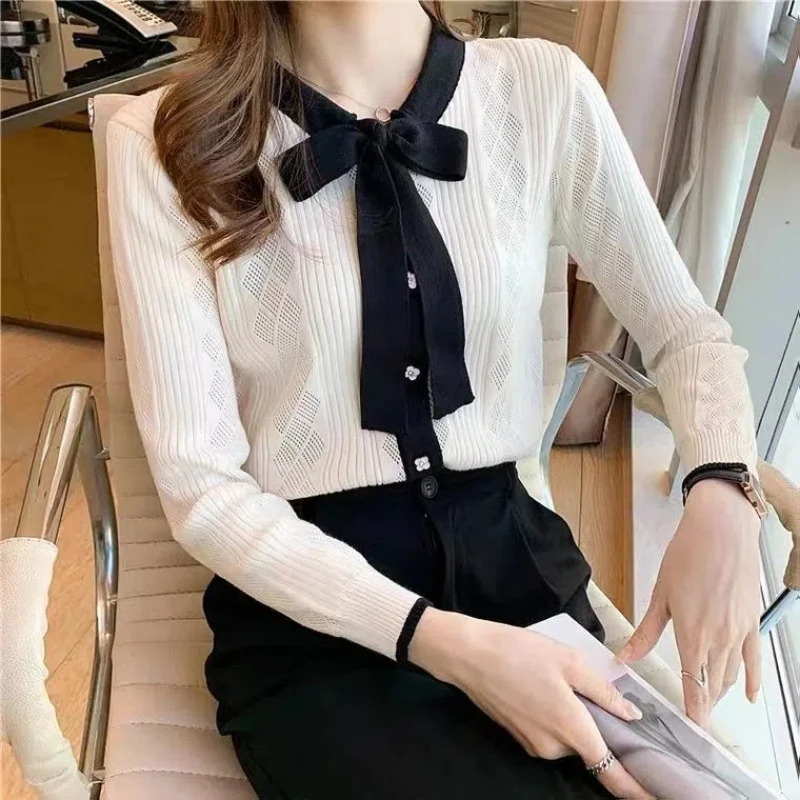 Spring Autumn New V-neck Long Sleeve Fashion Sweater Women High Street Contrast Color Button Cardigan Elegant Bow Patchwork Tops