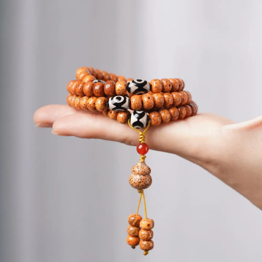 

Натуральные бусины из куриного жира Xingyue Bodhi, 6×8 мм, 108 штук, с бусинами из агата с тремя глазами: бусины для медитации и молитв, подарок.